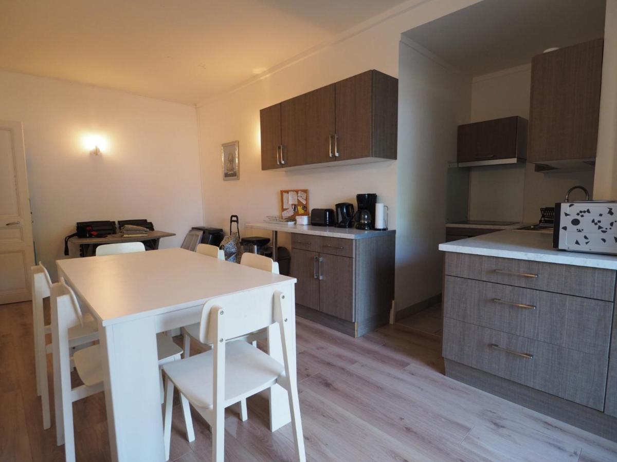 Appartement En Centre-Ville Avec Terrasse Et Parking, Acces Direct A La Plage - Fr-1-474-4 Arcachon Exterior photo